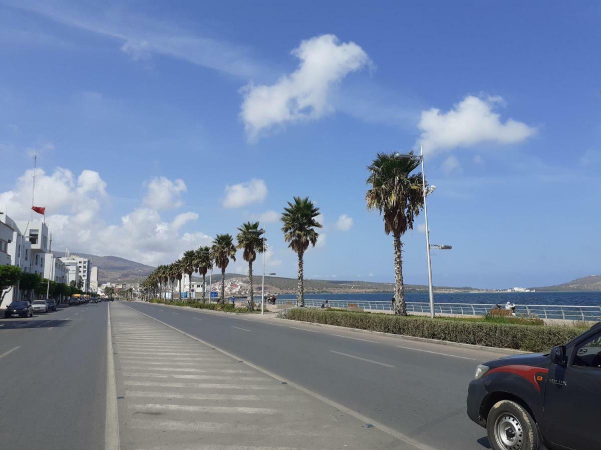 Residence La Corniche Etage 4 Nador Luaran gambar